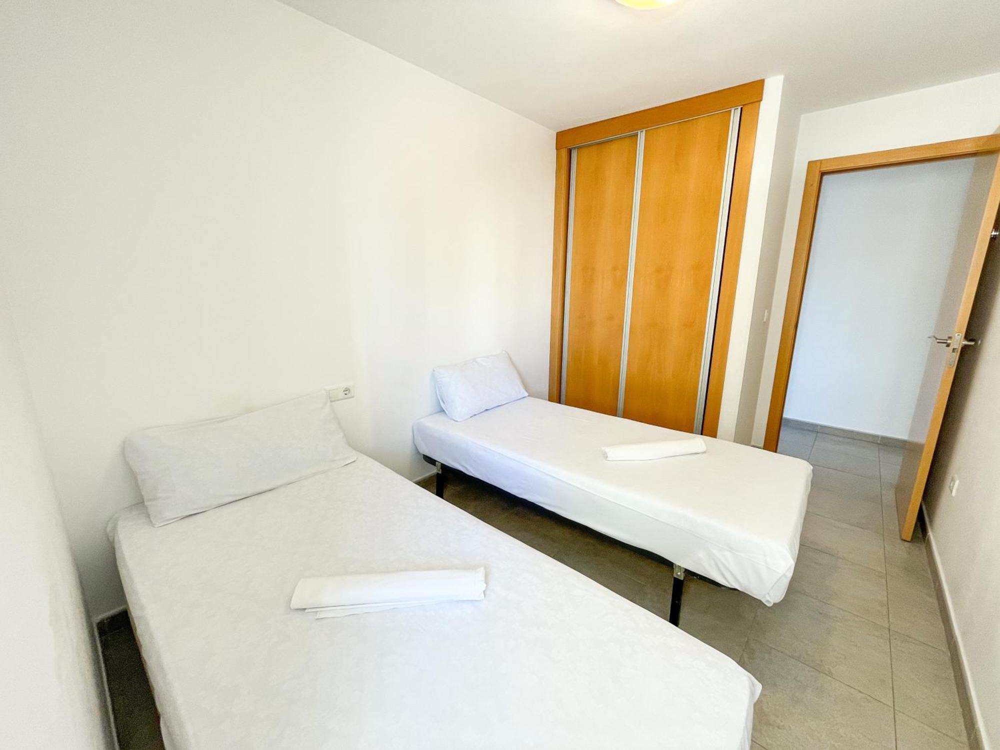 Apartamentos Gandia Centro 3000 Luaran gambar