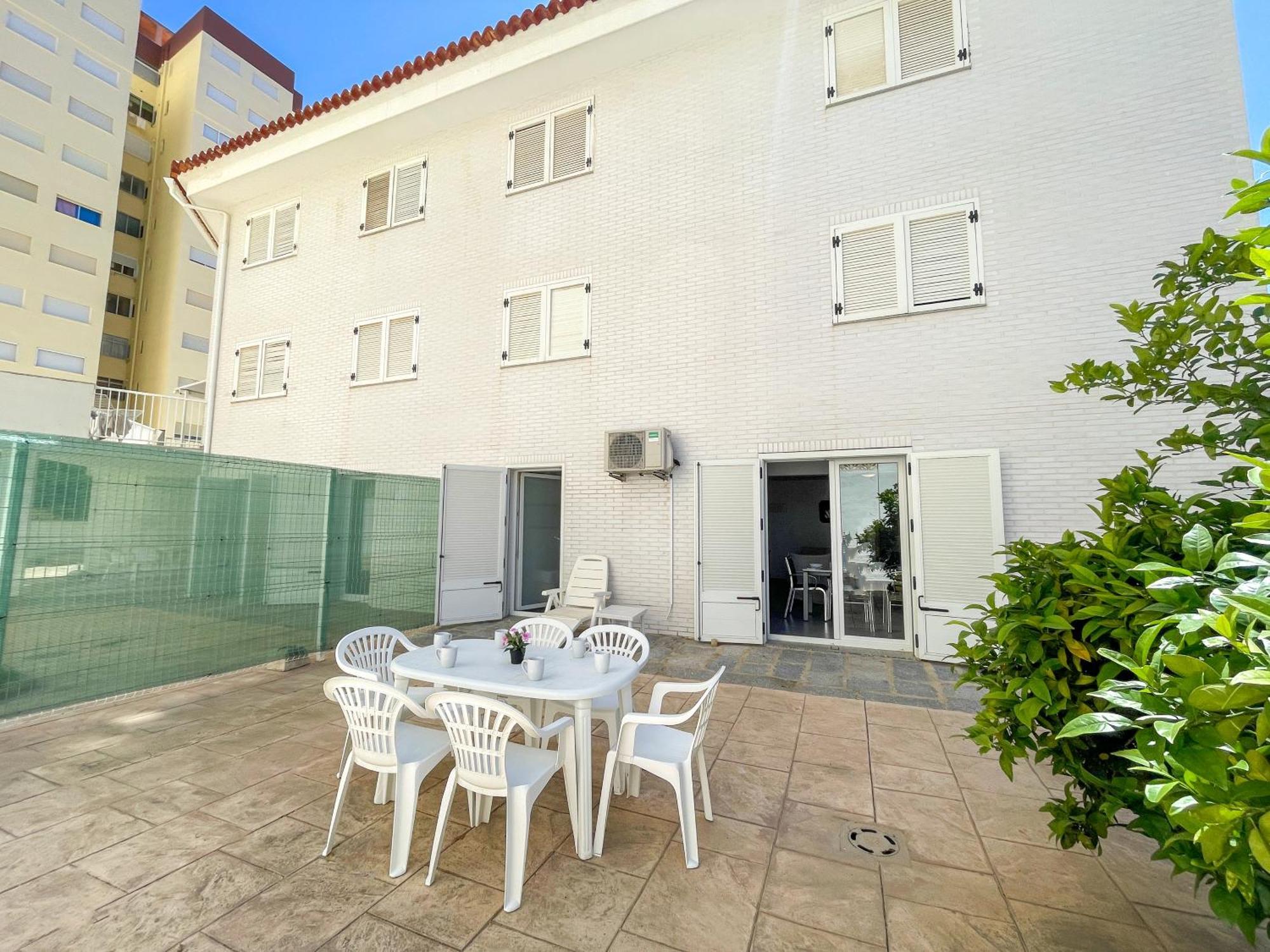 Apartamentos Gandia Centro 3000 Luaran gambar