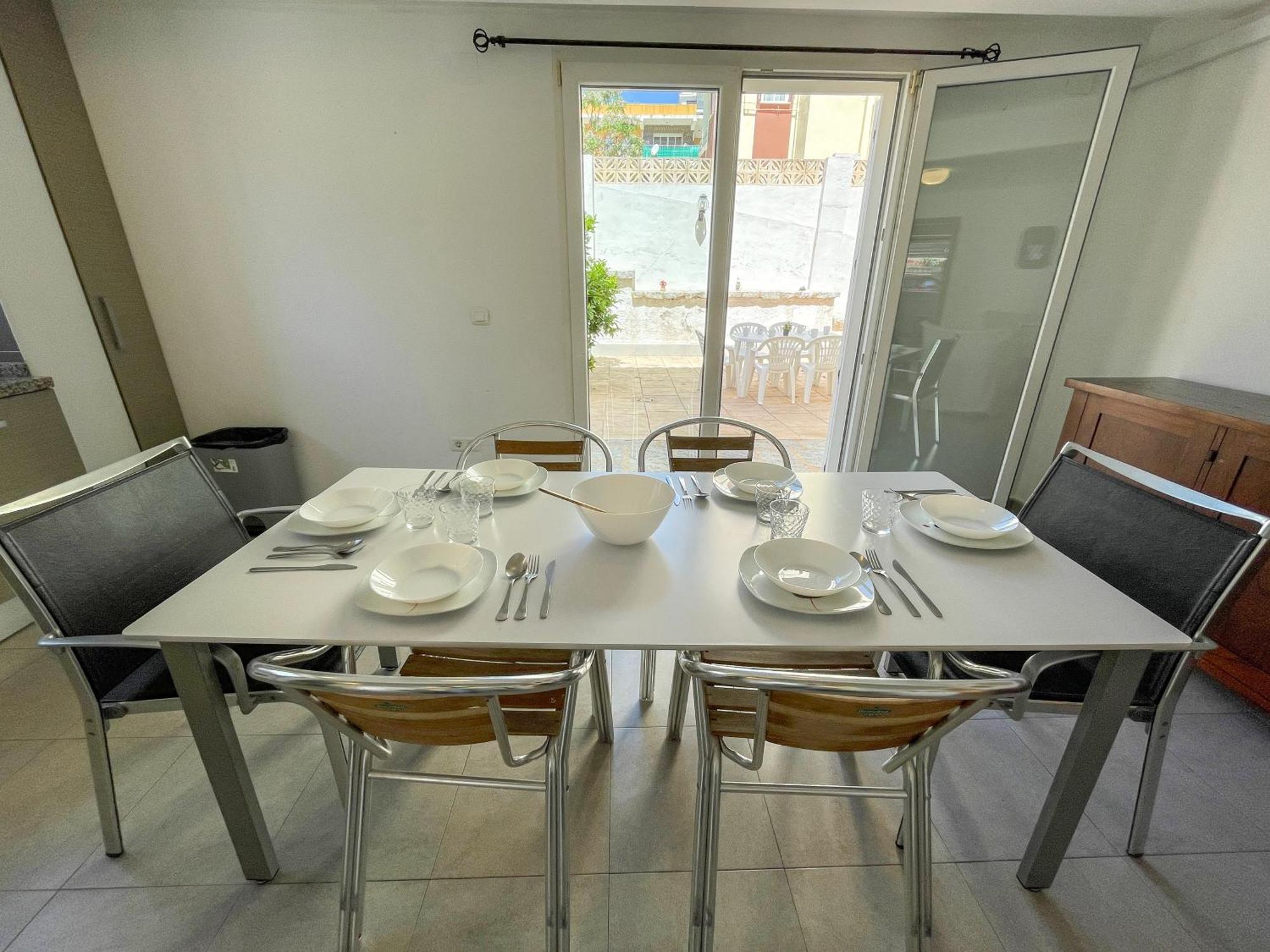 Apartamentos Gandia Centro 3000 Luaran gambar