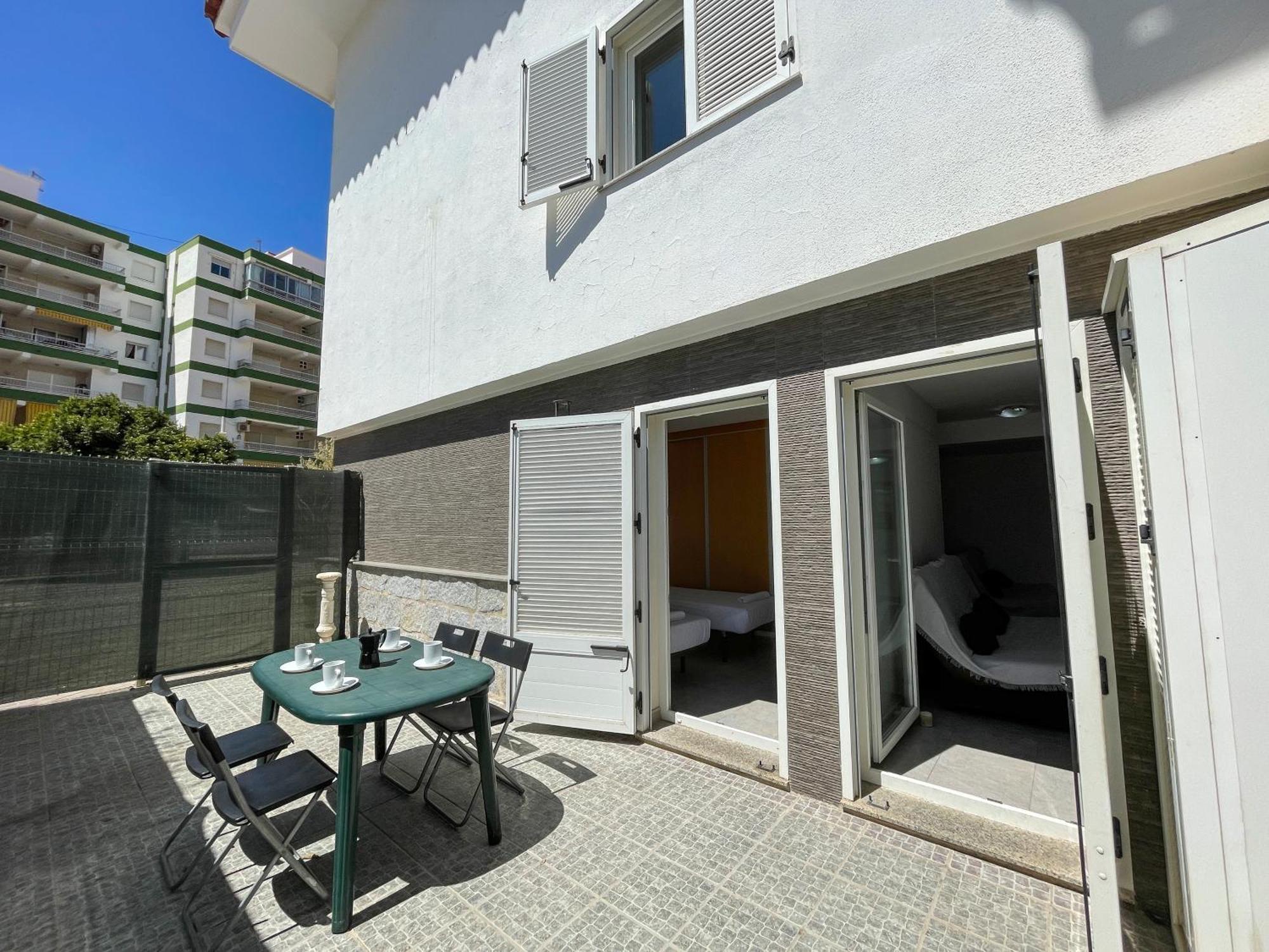 Apartamentos Gandia Centro 3000 Luaran gambar